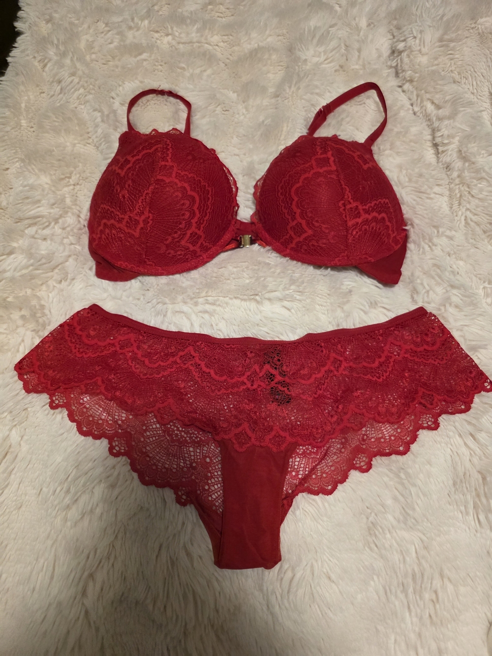 La SENZA Red Lace Push-Up Bra & Lace Bikini Panty Set (Hello Sugar Bra)